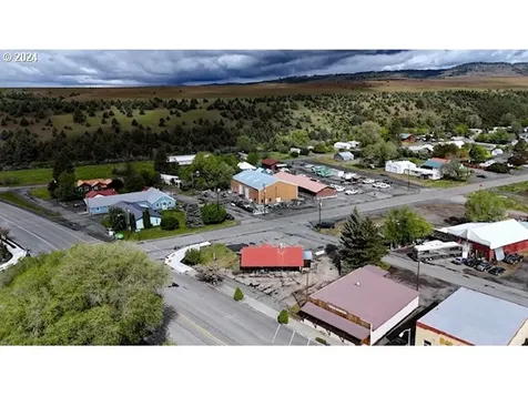 274 NW Front Street Prairie City OR 97869