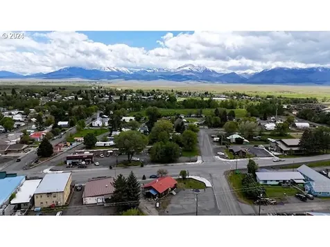 274 NW Front Street Prairie City OR 97869