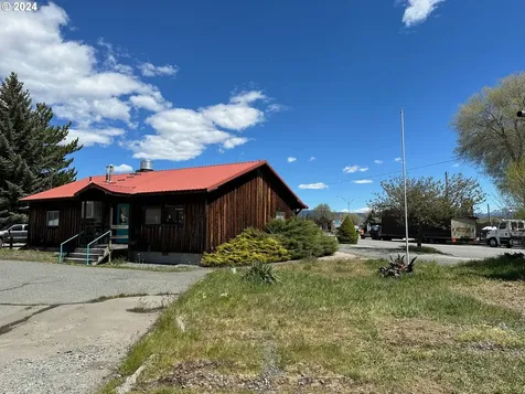 274 NW Front Street Prairie City OR 97869