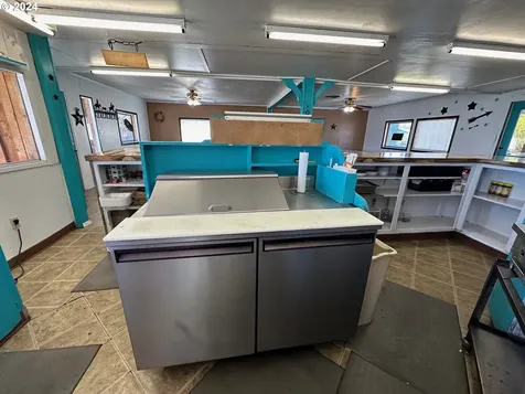 274 NW Front Street Prairie City OR 97869