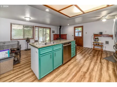 78414 Bigelow Way Cottage Grove OR 97424