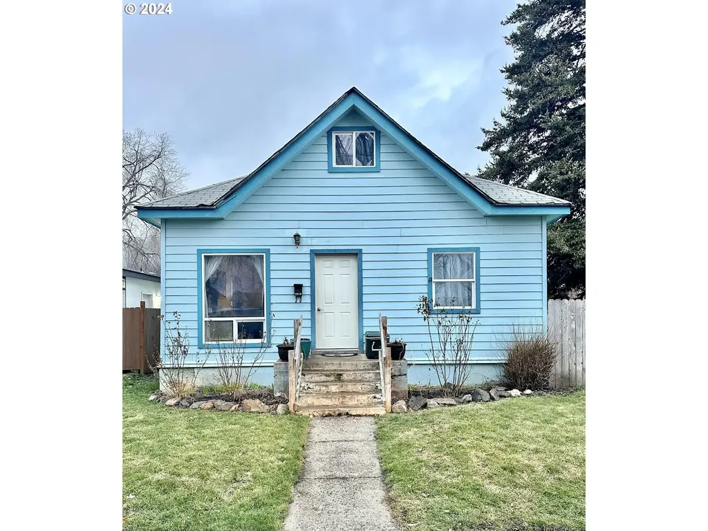 2816 N 1st Street La Grande OR 97850