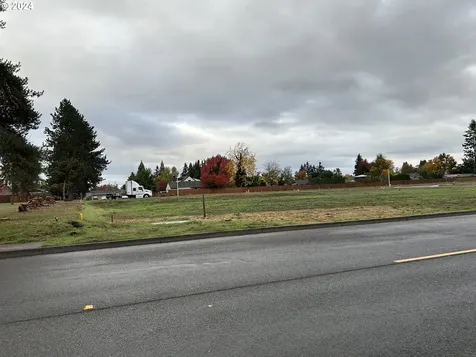 NW 10th Avenue Canby OR 97013