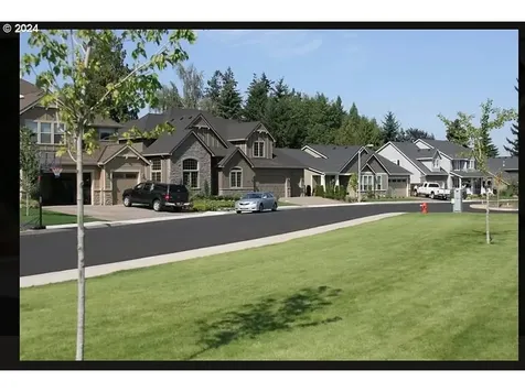 NW 10th Avenue Canby OR 97013