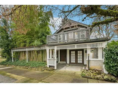 2122 N Emerson Street Portland OR 97217