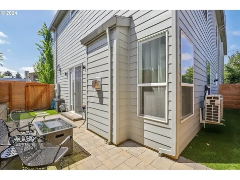 3911 Se Franklin Court Portland OR 97202