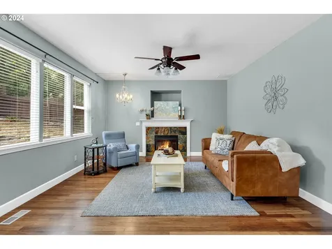 12712 Nw 24th Avenue Vancouver WA 98685