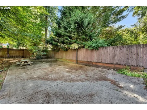 12712 Nw 24th Avenue Vancouver WA 98685