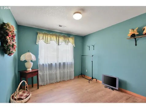 10401 NE 73rd Street Vancouver WA 98662