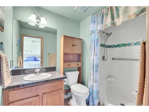 10401 NE 73rd Street Vancouver WA 98662