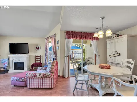10401 NE 73rd Street Vancouver WA 98662