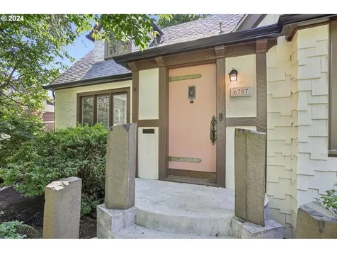 6707 Se 34th Avenue Portland OR 97202
