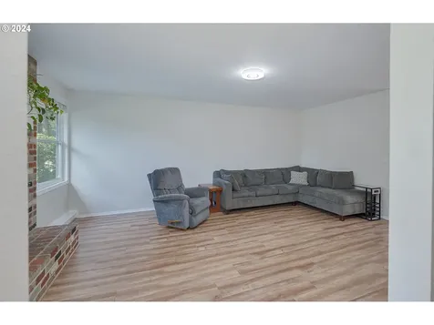 19520 Sw Hennig Street Beaverton OR 97003