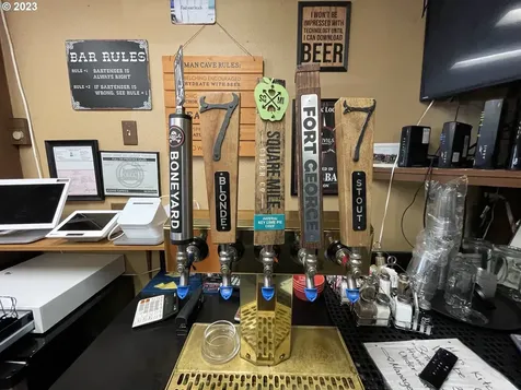 1277 Bay Street Florence OR 97439