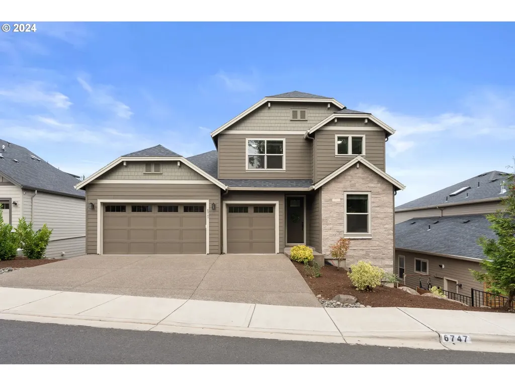 6747 SW Orchid Street Portland OR 97223