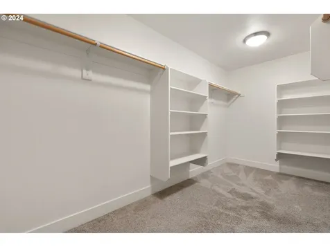6747 SW Orchid Street Portland OR 97223
