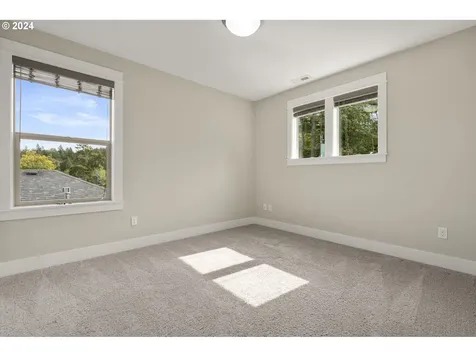 6747 SW Orchid Street Portland OR 97223
