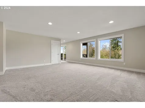 6747 SW Orchid Street Portland OR 97223
