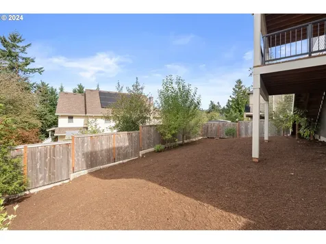 6747 SW Orchid Street Portland OR 97223