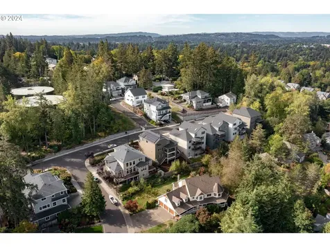 6747 SW Orchid Street Portland OR 97223