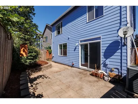 6324 SE Kensington Street Hillsboro OR 97123