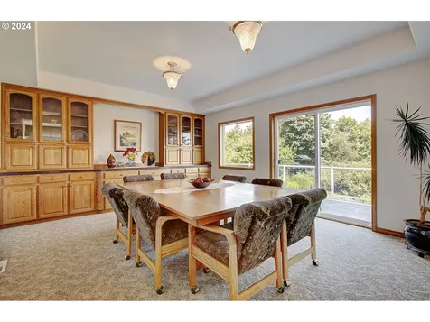 526 Nw Fremont Street Camas WA 98607