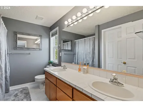 3021 Se 23rd Street Gresham OR 97080