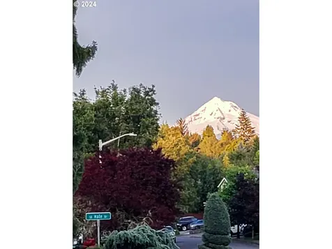 3021 Se 23rd Street Gresham OR 97080
