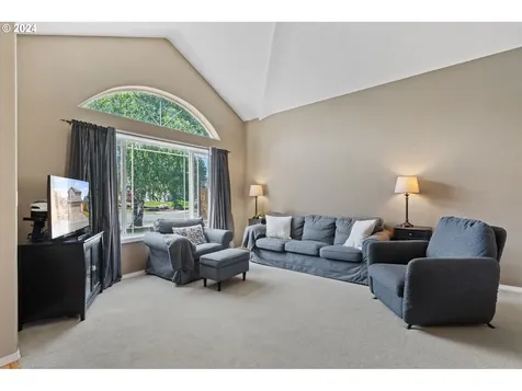 3021 Se 23rd Street Gresham OR 97080