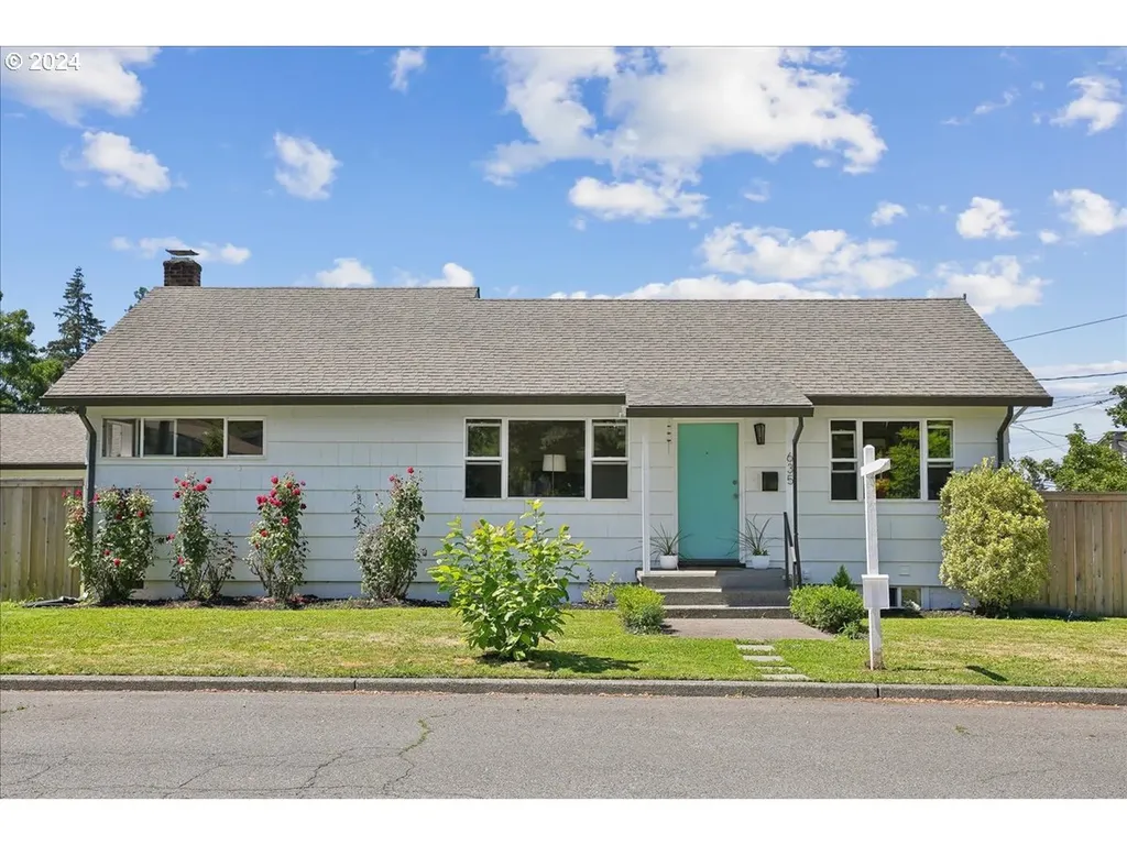 635 Ne 92nd Avenue Portland OR 97220