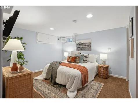 635 Ne 92nd Avenue Portland OR 97220