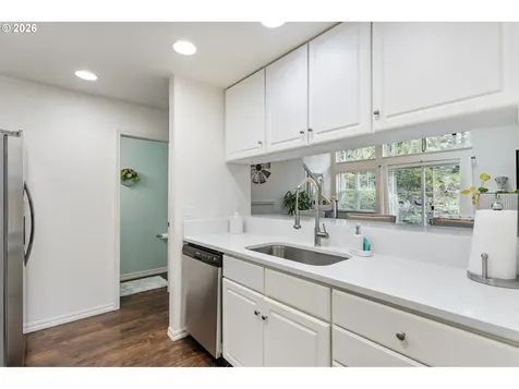 9721 NW Miller Hill Drive Portland OR 97229