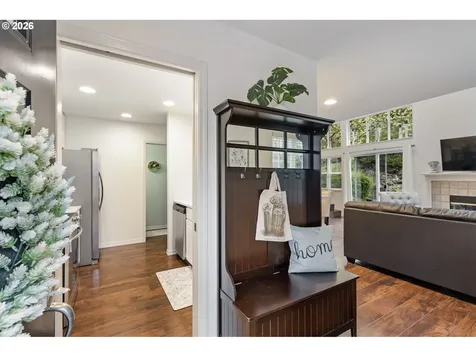 9721 NW Miller Hill Drive Portland OR 97229