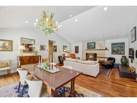1049 Northshore Place Lake Oswego OR 97034