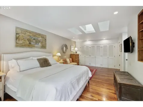 1049 Northshore Place Lake Oswego OR 97034