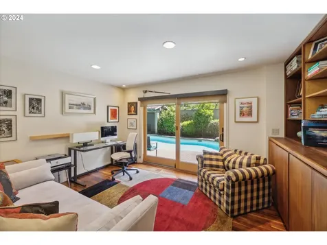 1049 Northshore Place Lake Oswego OR 97034