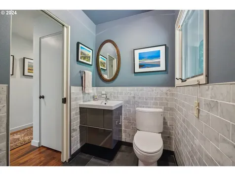 1049 Northshore Place Lake Oswego OR 97034