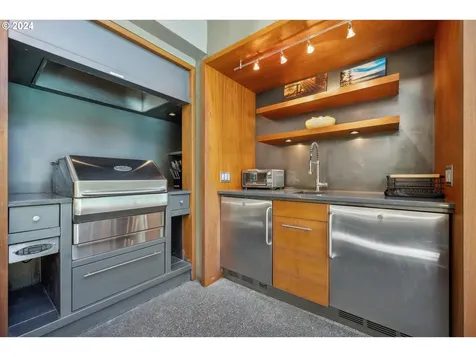 1049 Northshore Place Lake Oswego OR 97034