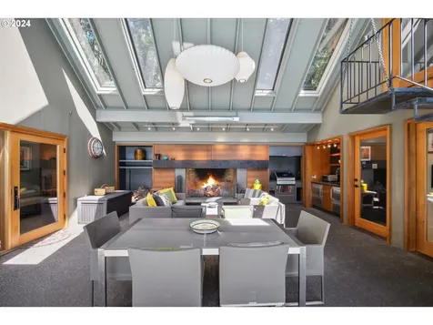 1049 Northshore Place Lake Oswego OR 97034