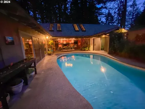 1049 Northshore Place Lake Oswego OR 97034