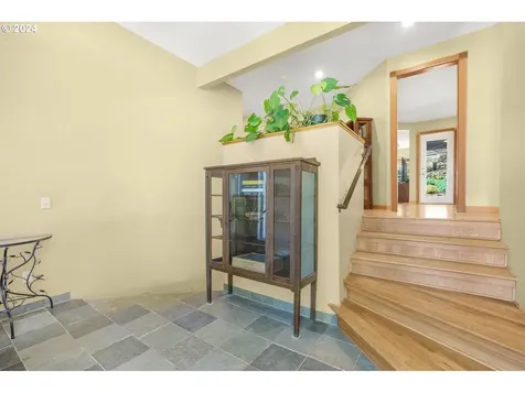 2418 Woodhaven Court West Linn OR 97068