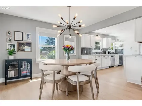 212 E North Street Newberg OR 97132