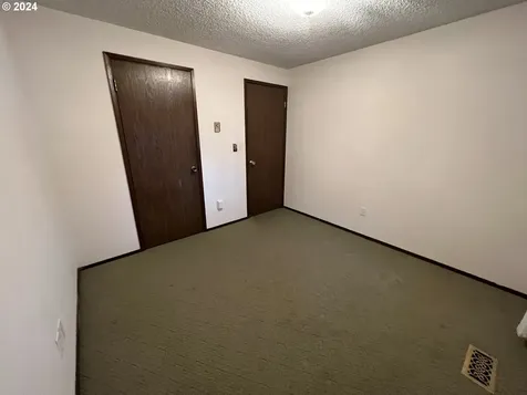 12210 Ne 33rd Street Vancouver WA 98682