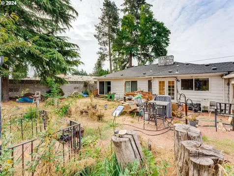 15525 E Burnside Street Portland OR 97233