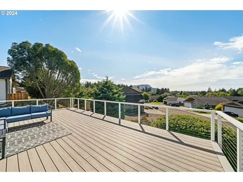 2065 Cooper Drive Seaside OR 97138