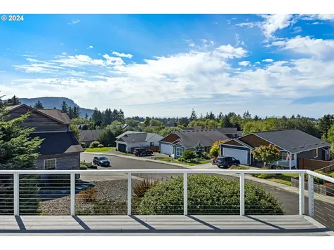 2065 Cooper Drive Seaside OR 97138