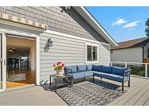 2065 Cooper Drive Seaside OR 97138