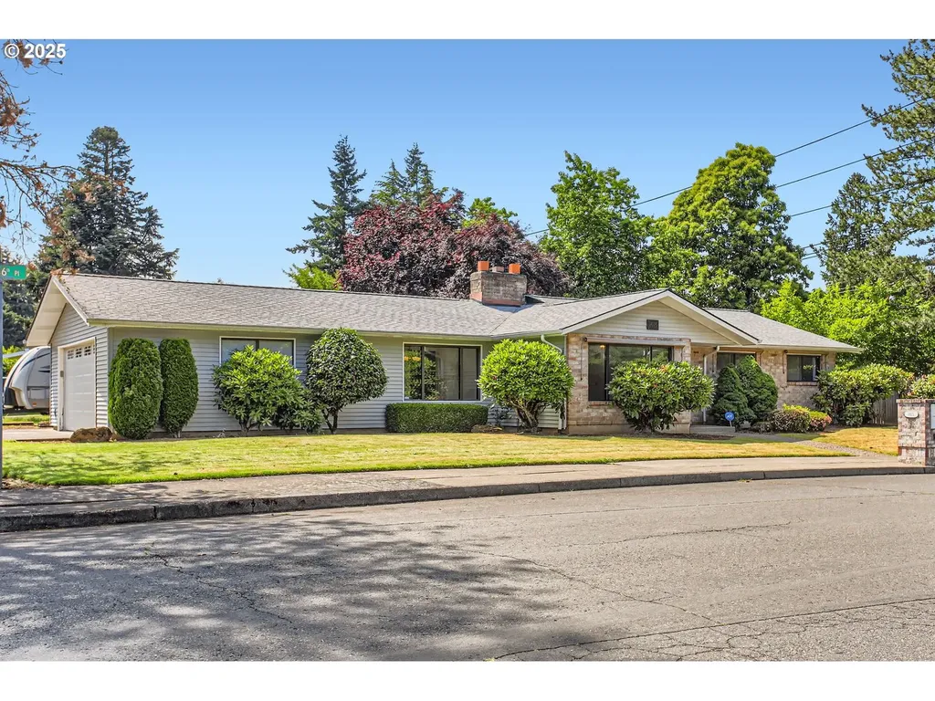 1415 NE 136th Place Portland OR 97230