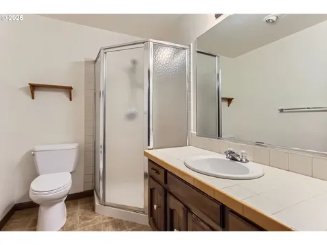 1415 NE 136th Place Portland OR 97230