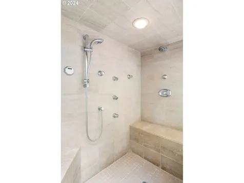 2550 SW Scenic Drive Portland OR 97225